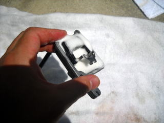 キャブレタークリーナーで漬け置き